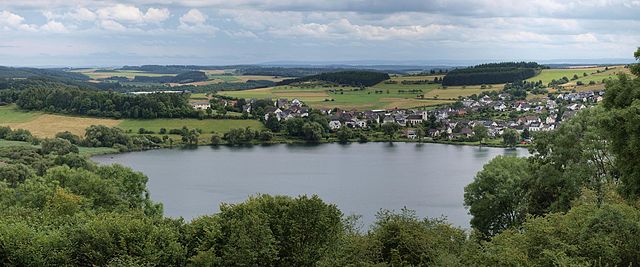 Schalkenmehrener Maar