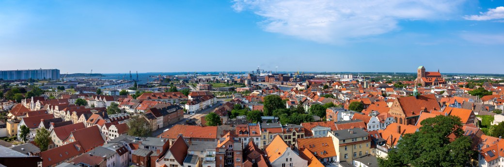 Blick von oben auf die Wismarer Altstadt