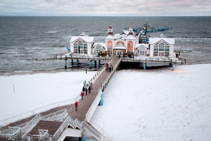 ImageSeebrücke von Sellin im Schnee