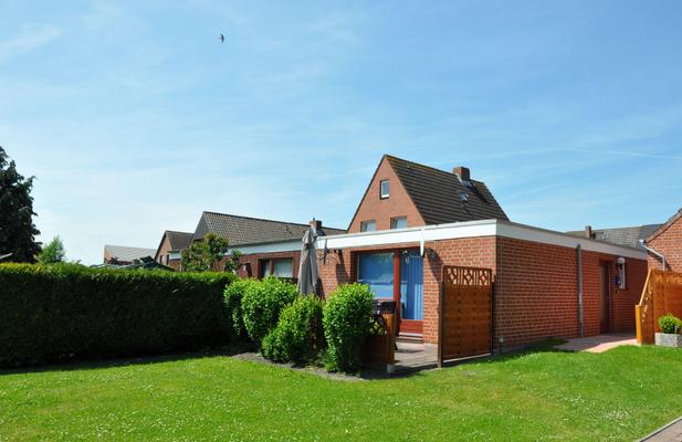 2 fahrräder ferienwohnung fehmarn