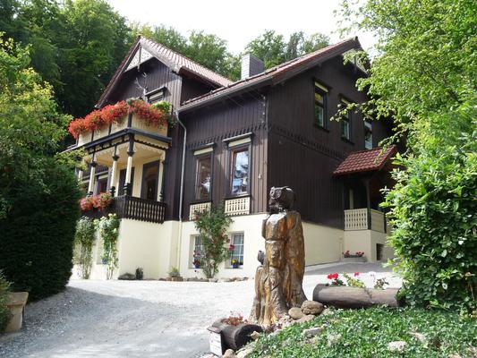 Ferienwohnung Villa Wildschuetz Ferienwohnung Villa Wildschuetz - Blankenburg