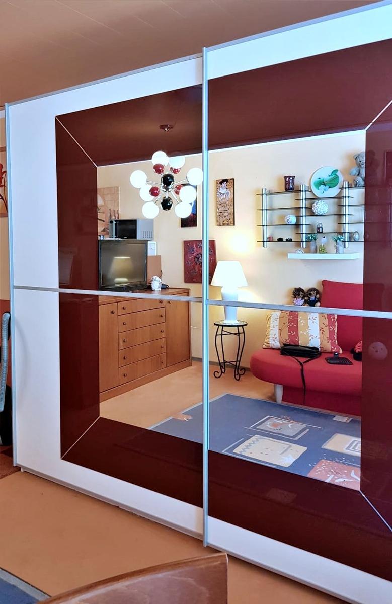 Schlafzimmerschrank mit Riesen Spiegel