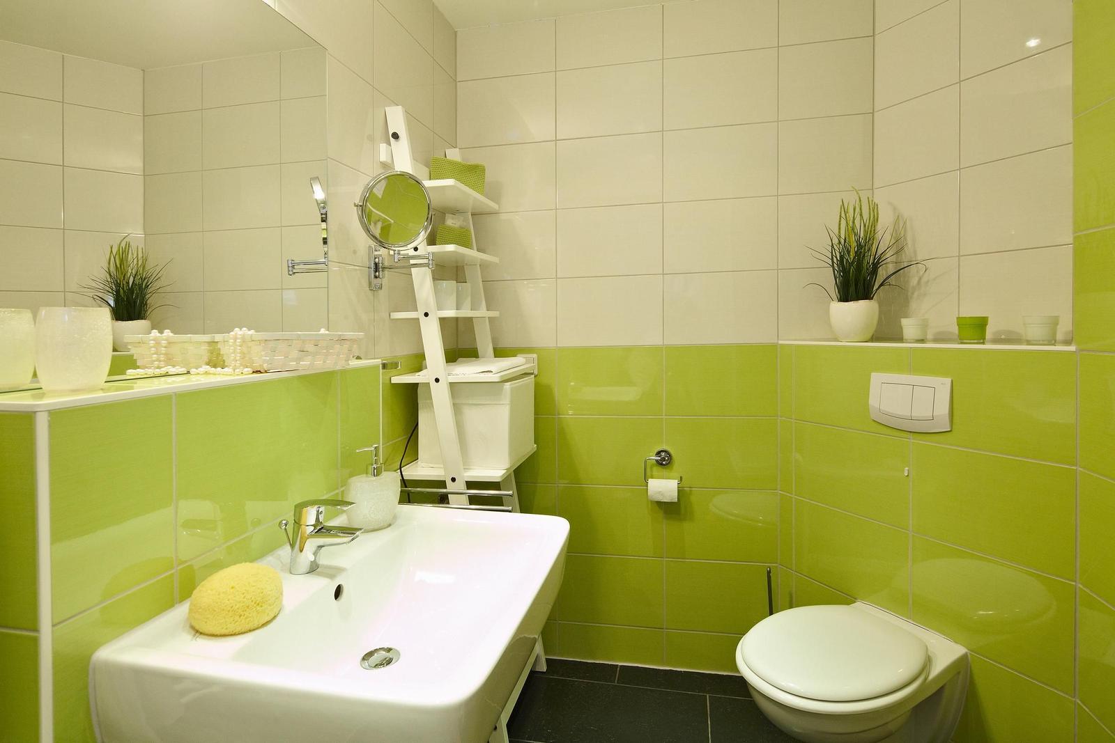 (Badezimmer) Badezimmer