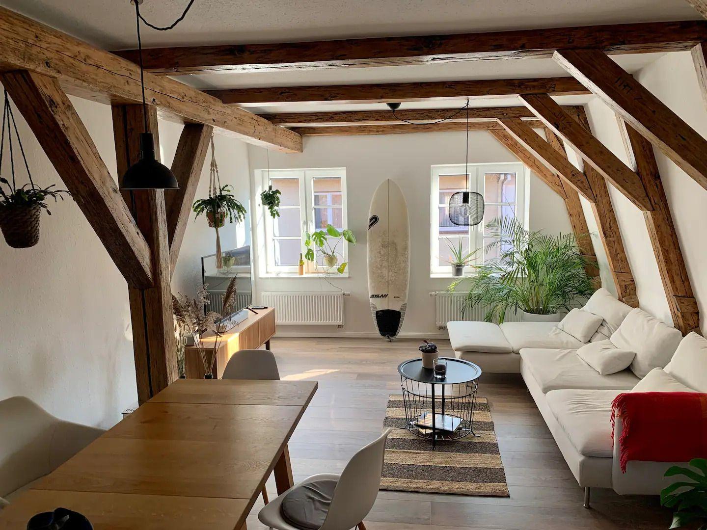 Sofaecke mit TV