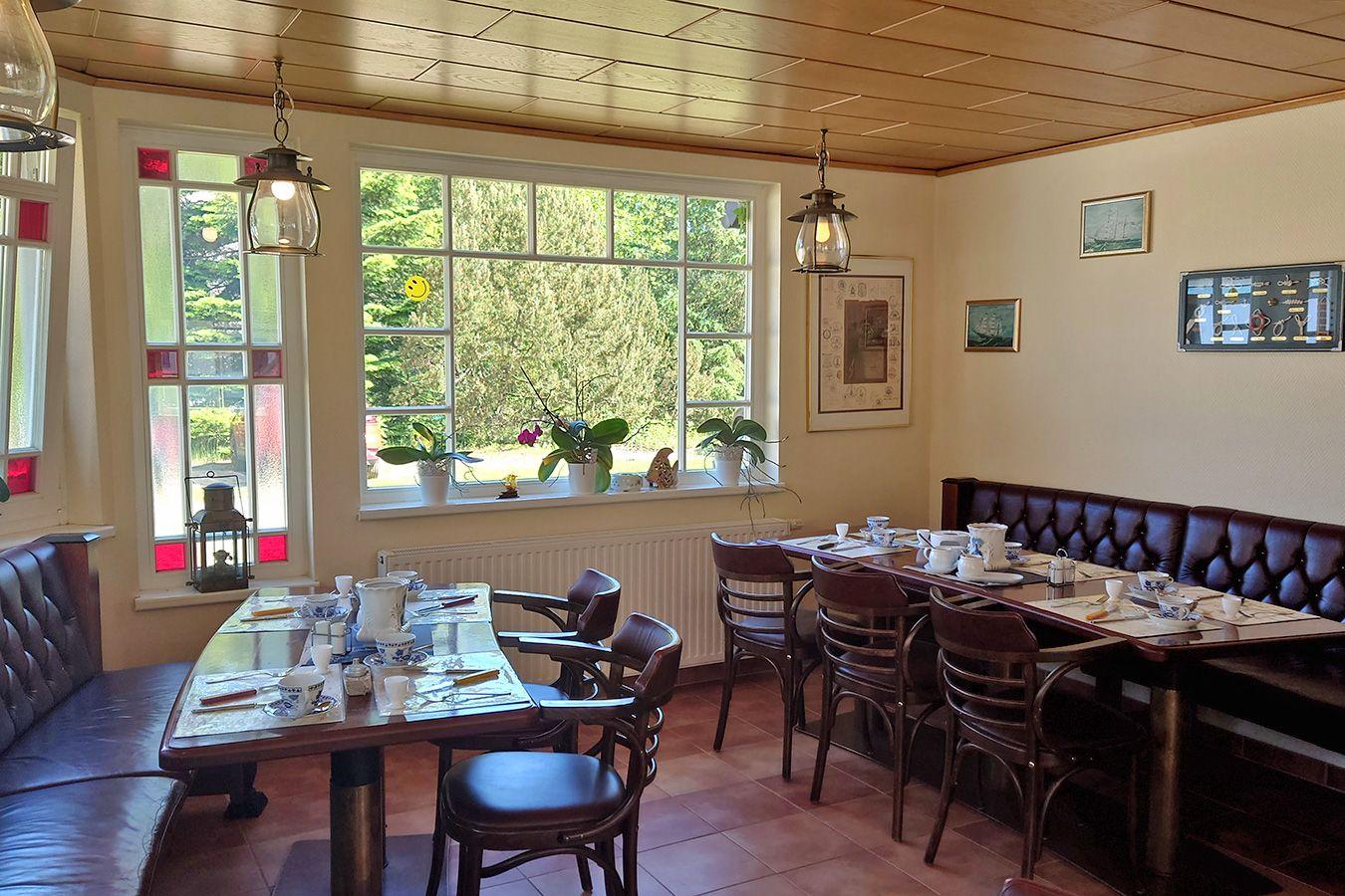 die Frühstücksveranda