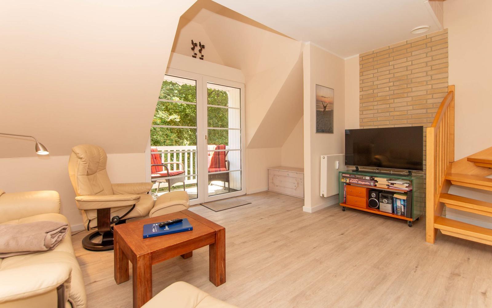 Wohnzimmer mit TV...