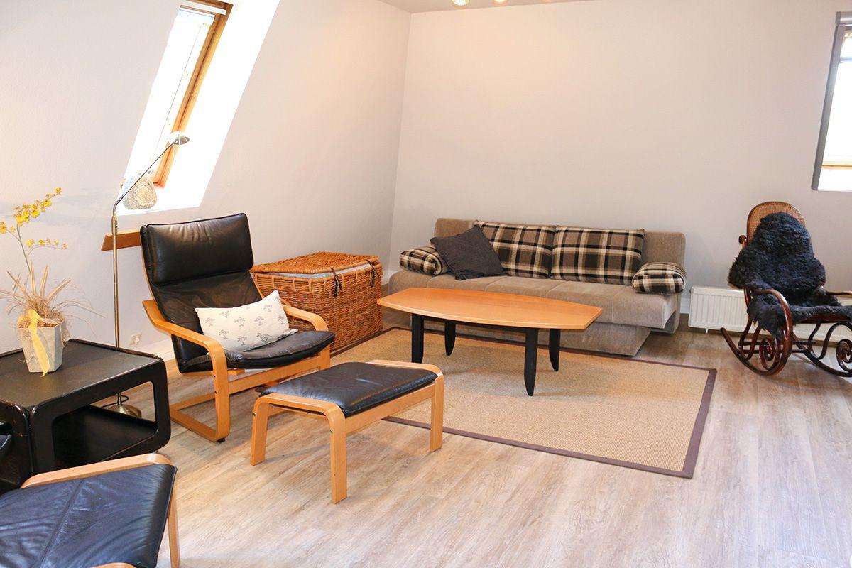 zweiter Wohnbereich im Dachgeschoss der Wohnung (offener Zugang)