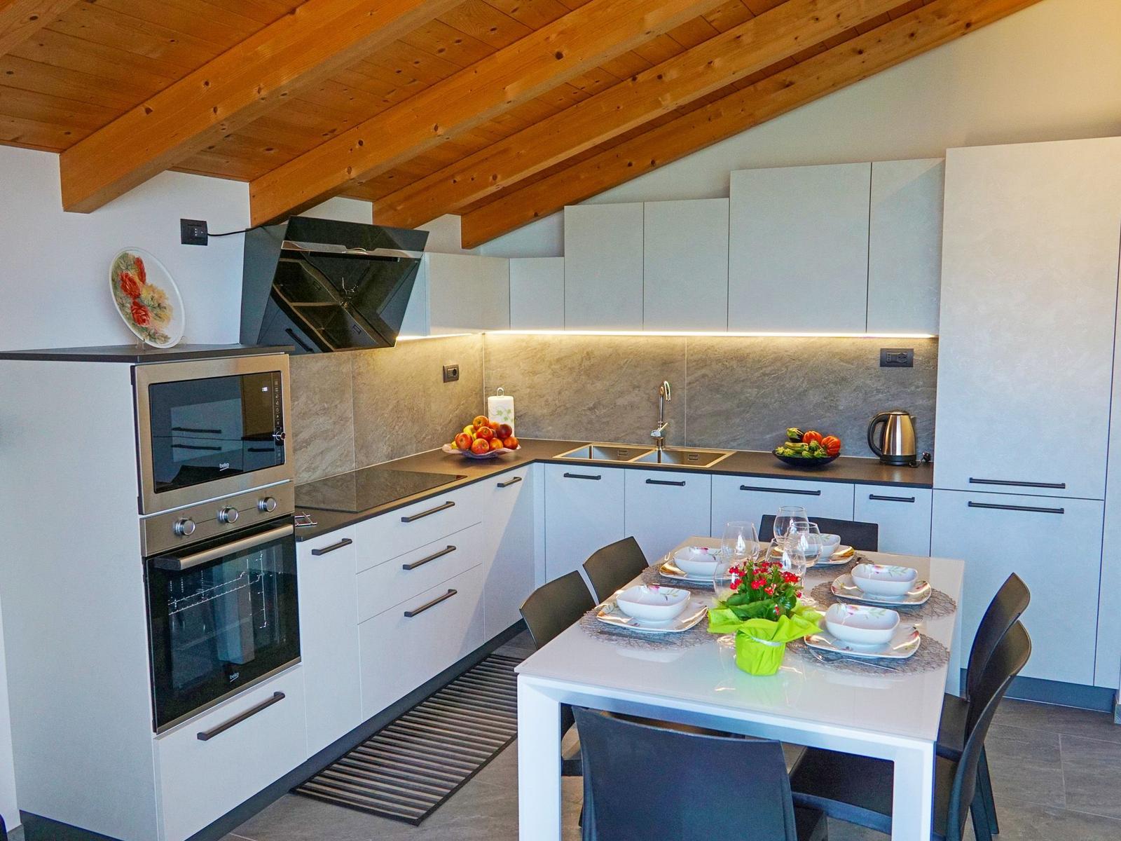 Küche / Küchenzeile