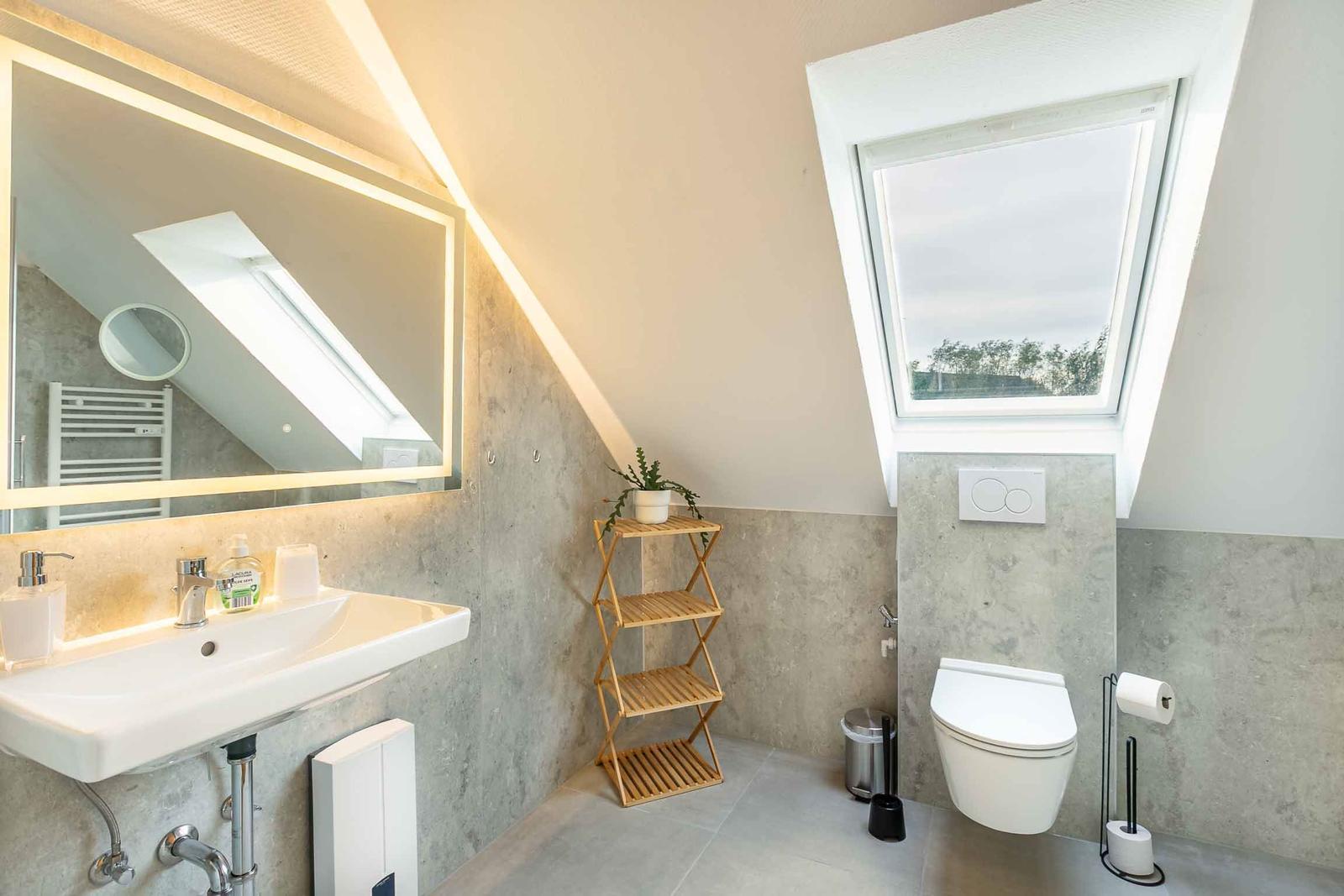 Badezimmer mit Tageslicht...