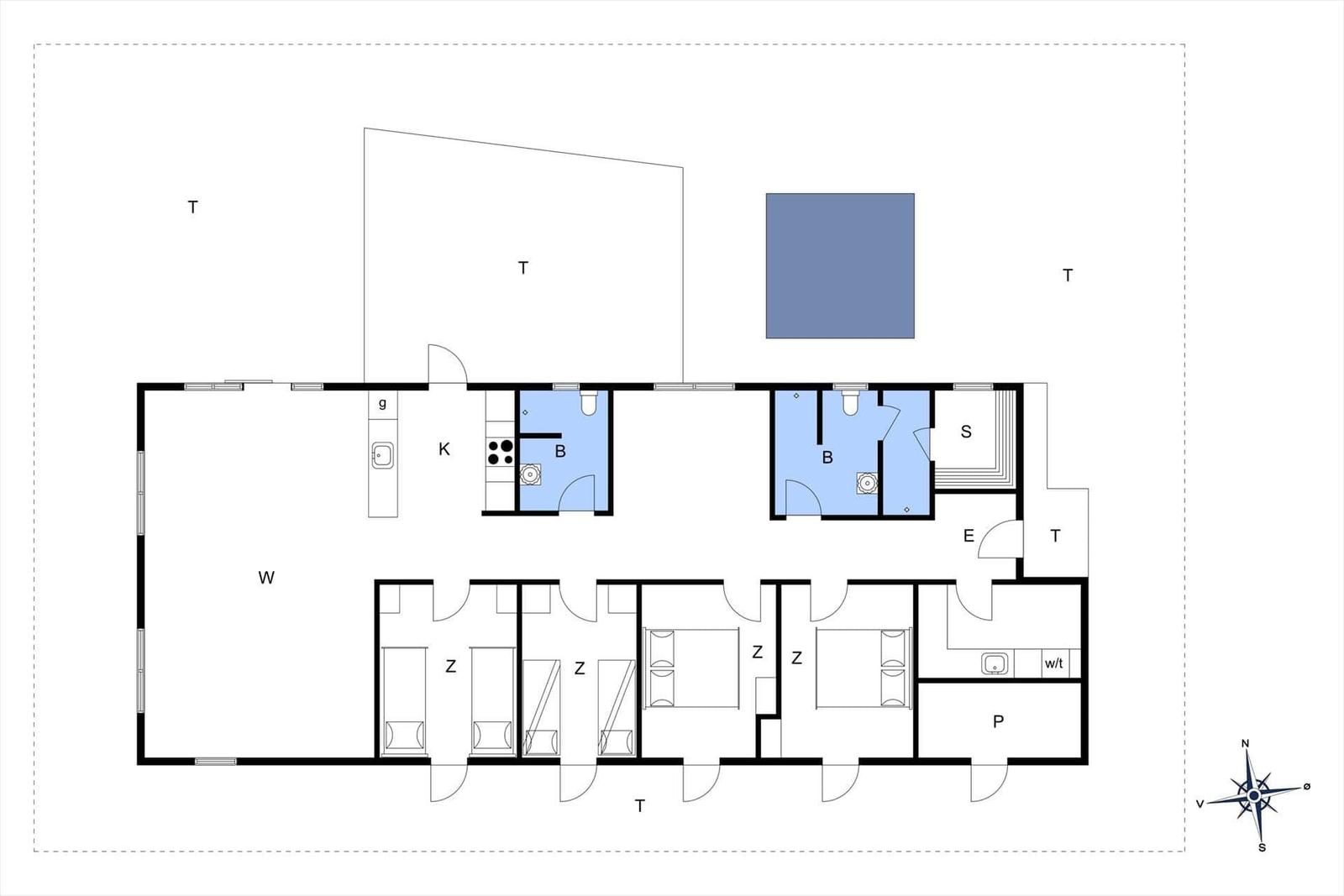 Wohnung mit Küche, drei Schlafzimmern und zwei Bädern. Großer Wohnbereich und Terrasse.