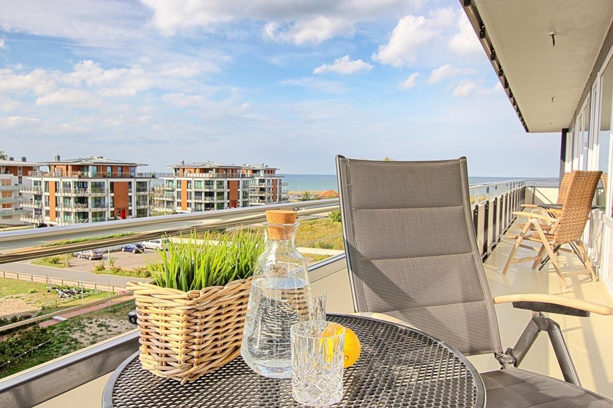 Balkon mit Blick zur Ostsee und zum Binnensee