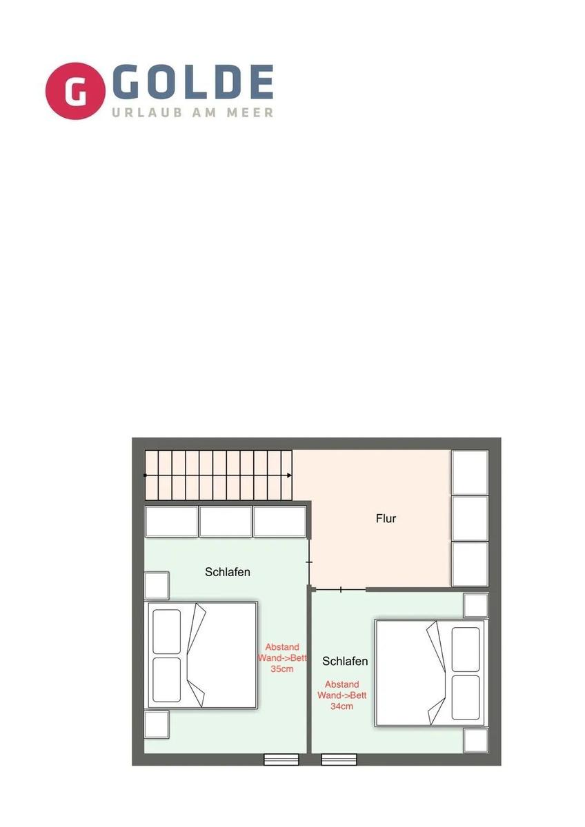 Zweibettzimmer mit Flur und Treppe zur oberen Etage.