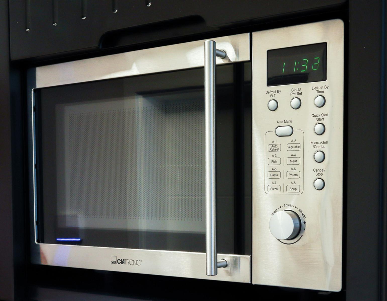 Mikrowelle, Toaster und Wasserkocher stehen für Sie bereit