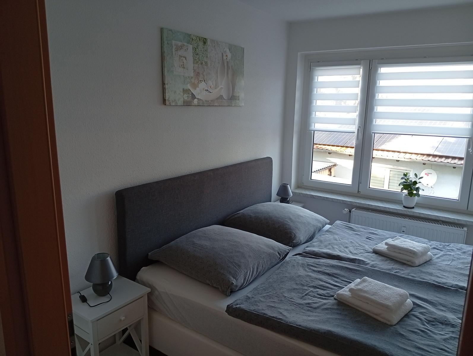 Schlafzimmer 2