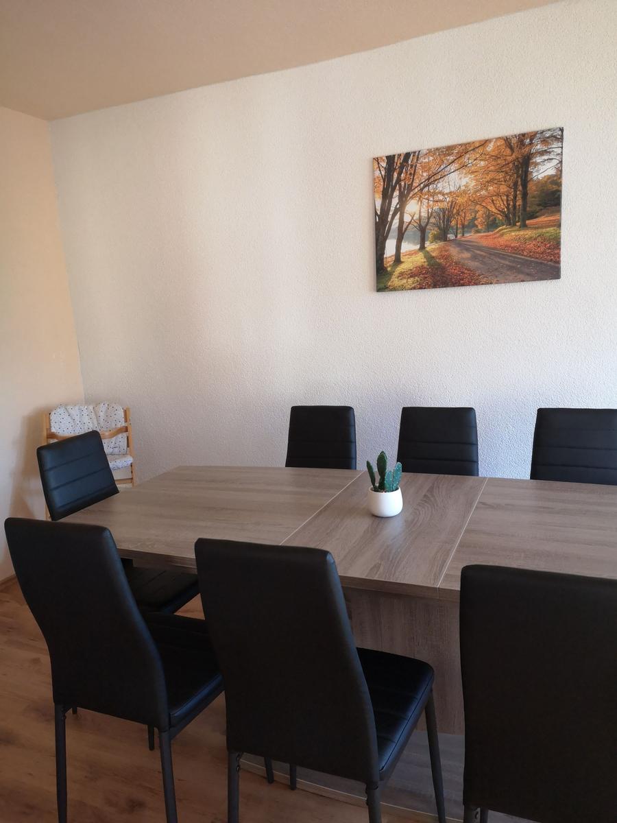 Esszimmer mit Hochstuhl