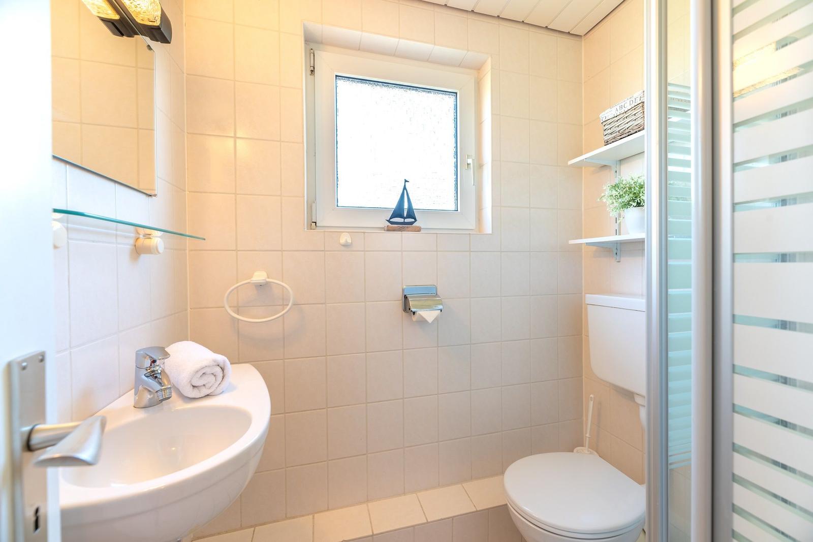 Blick in das Duschbad