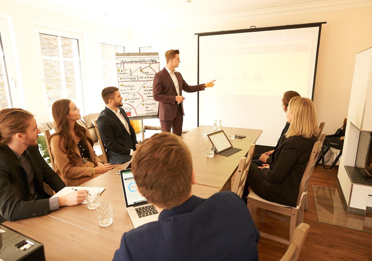Seminar in der Kleinen Villa