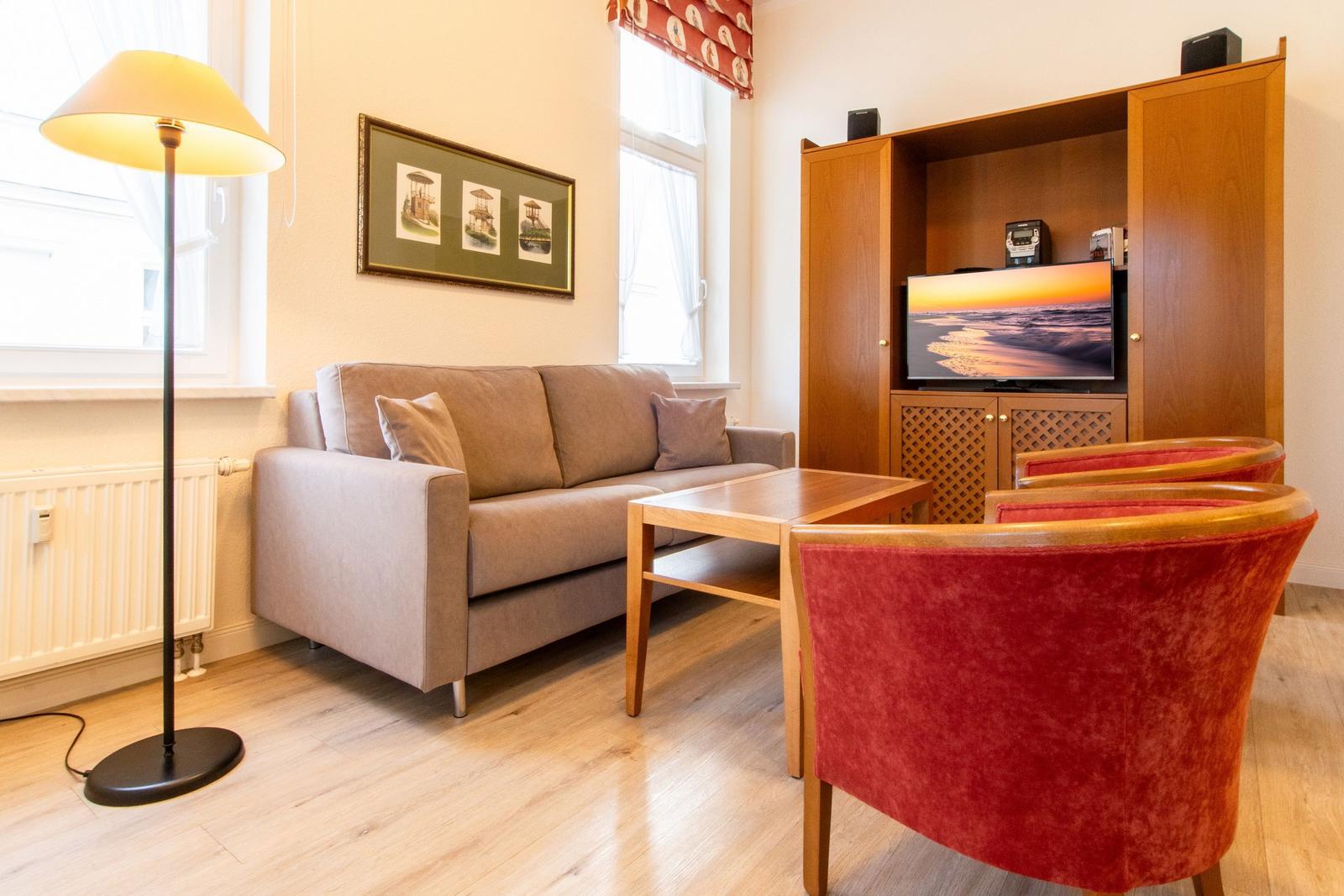 Wohn-Essbereich mit Couch