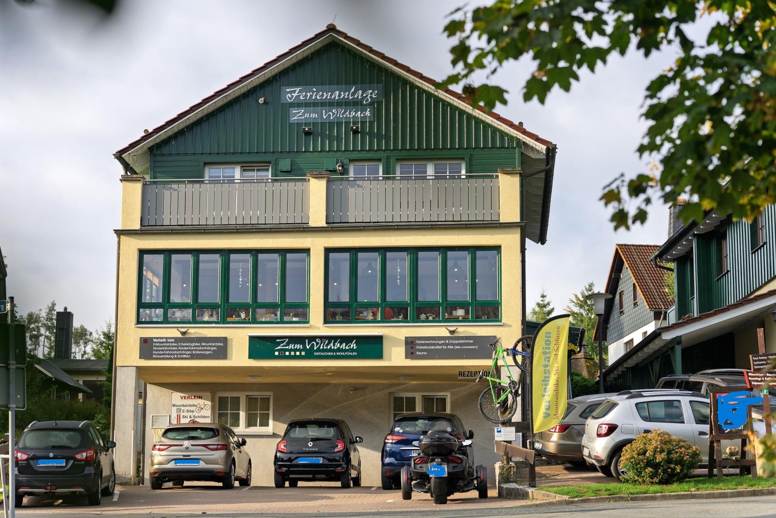 ...unser Haupthaus "Zum Wildbach"...