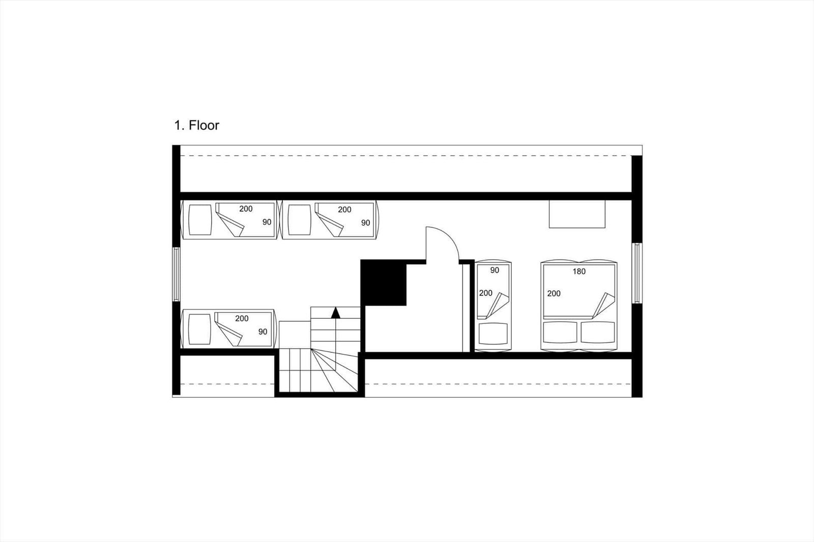 Erdgeschoss-Plan mit Schlafzimmern und Treppe zur nächsten Etage.