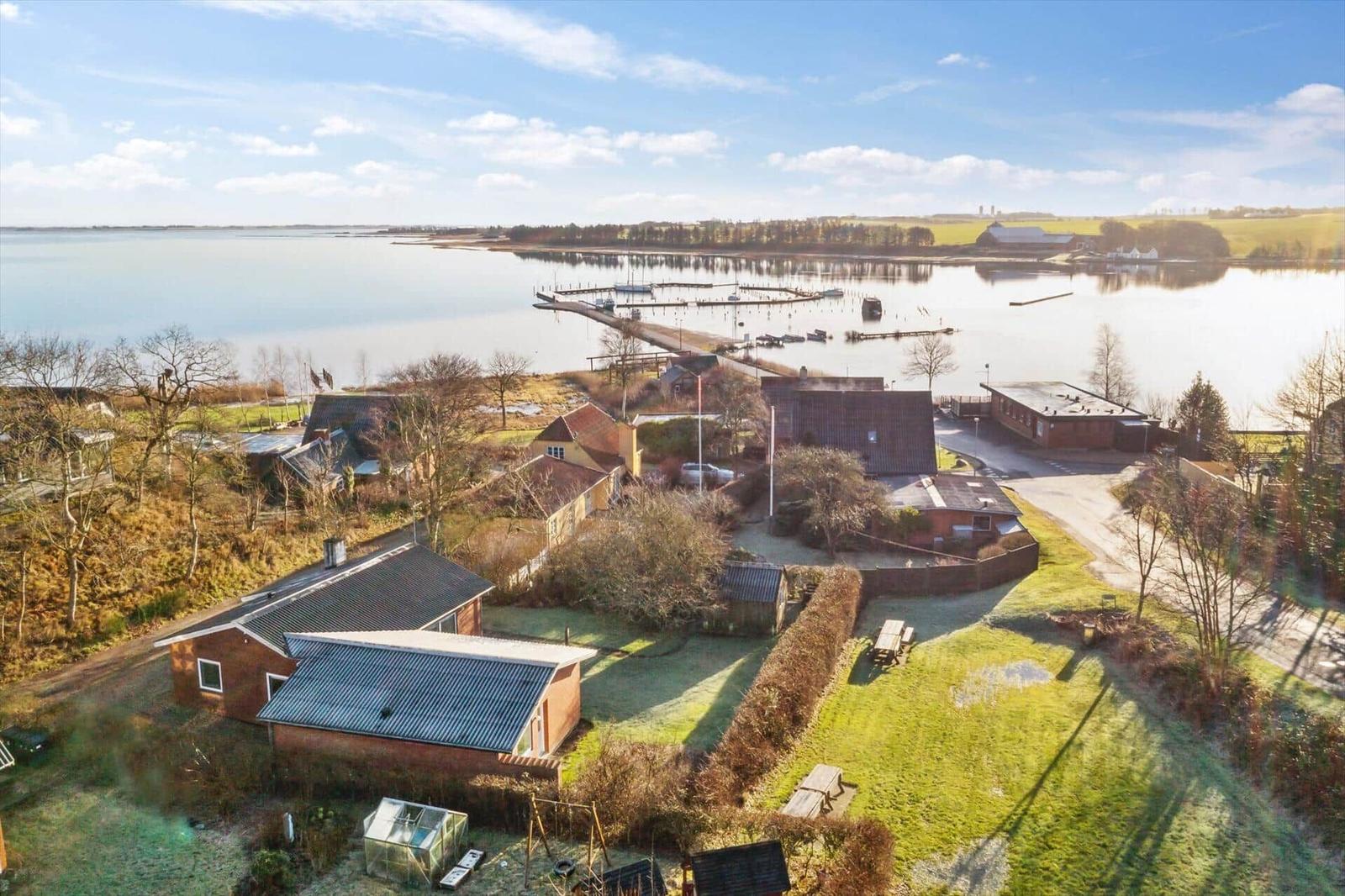 House with garden and view of water and harbor