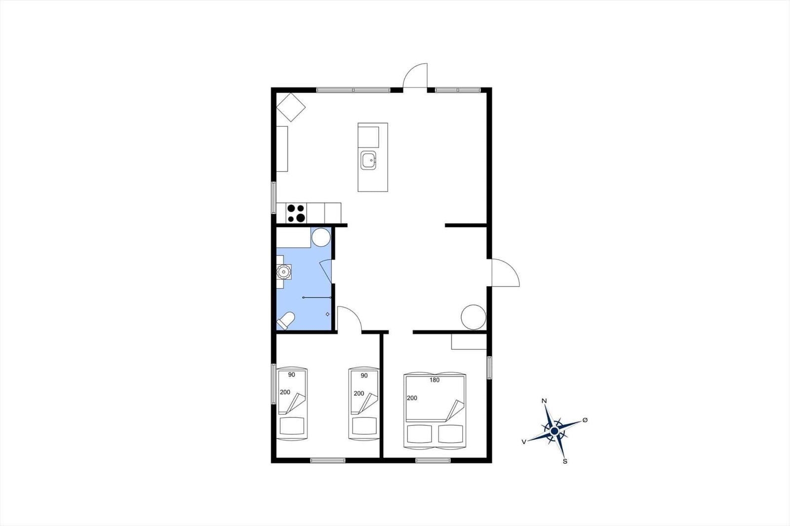 Wohnung mit Küche, Bad und drei Schlafzimmern.