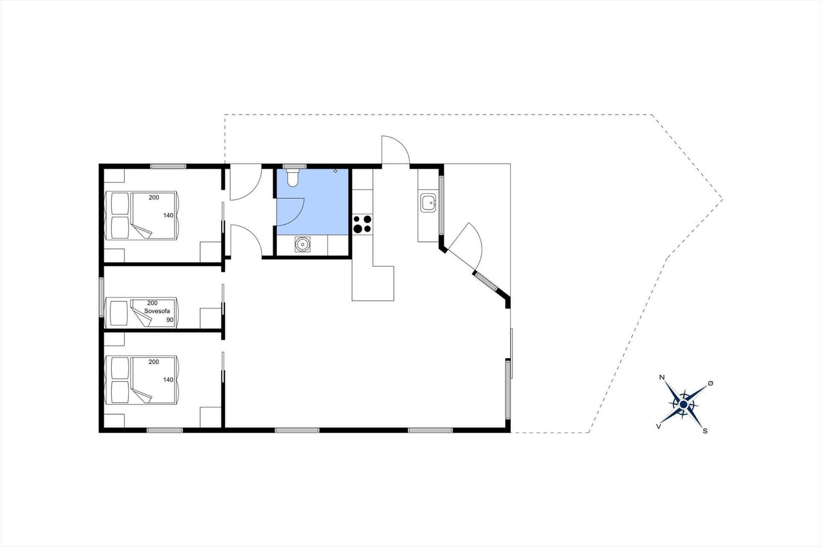 Dreizimmerwohnung mit Küche, Bad und Sofa. Nord-Süd-Ausrichtung.