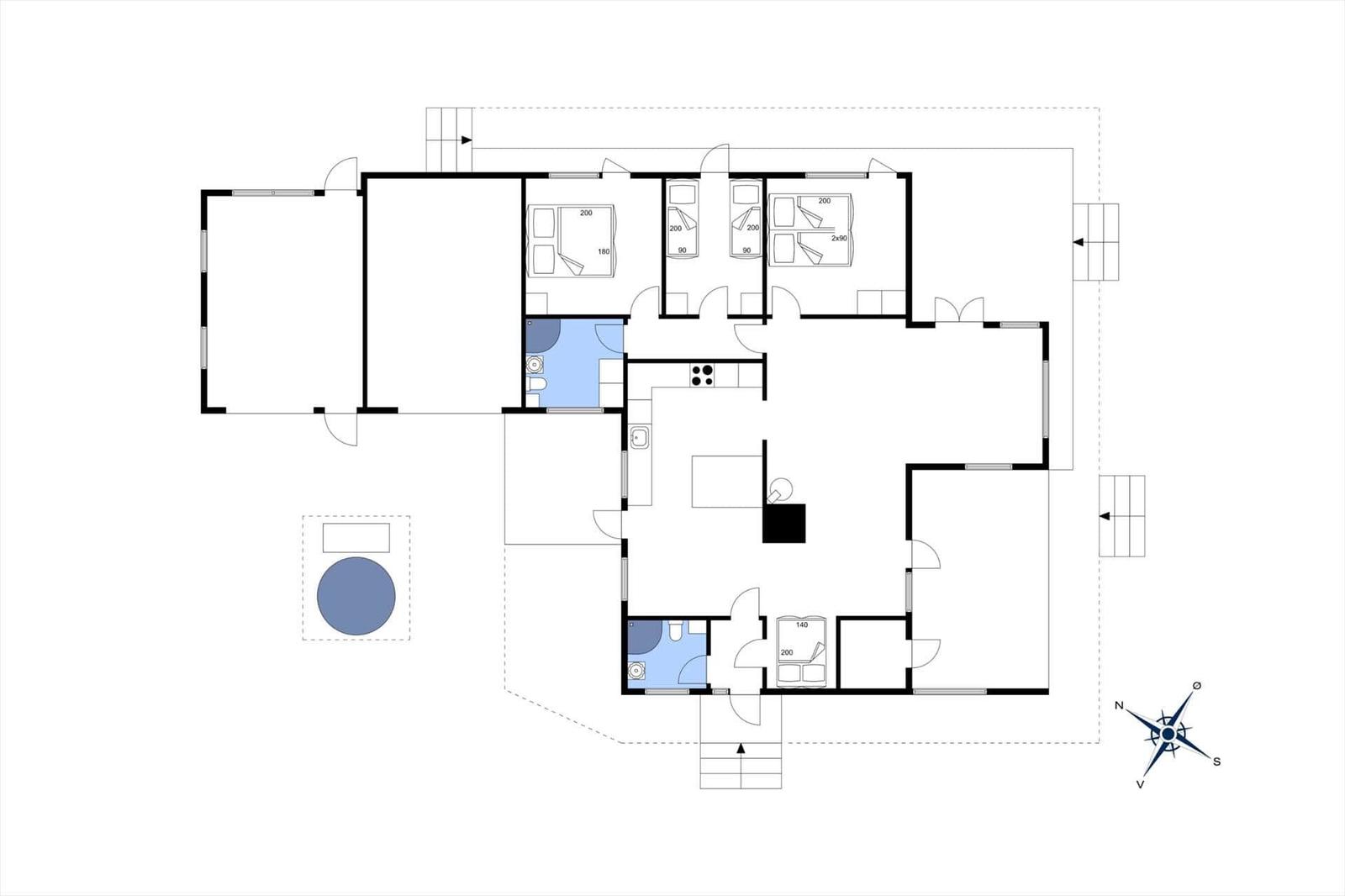 This is a floor plan of an apartment with multiple bedrooms, kitchen, and bathrooms.