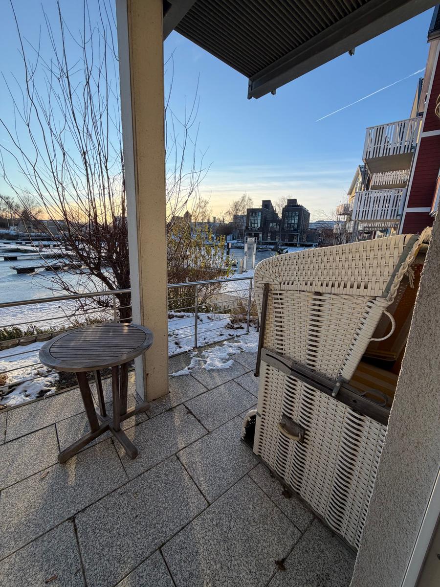 Winterliche Ansicht von der Terrasse