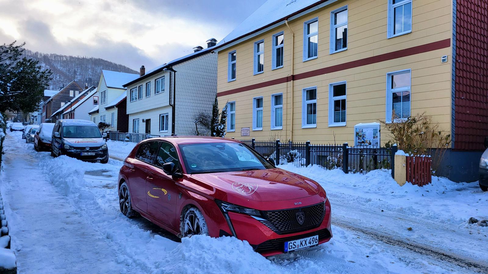 Herzliches Willkommen in bester Lage - kostenfreier Parkplatz vor dem Haus inklusive!