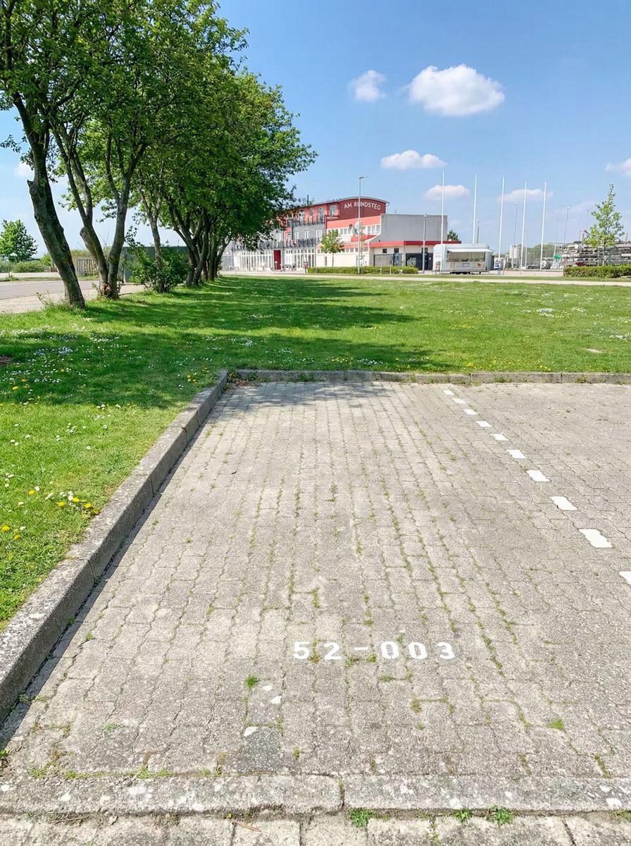 Zugehöriger Parkplatz an der Ferienwohnung