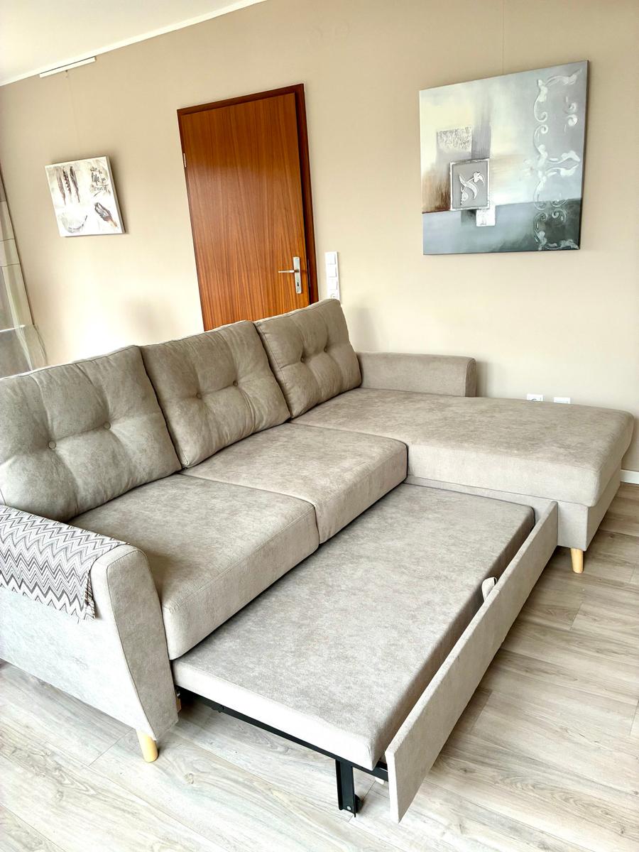 Gemütliche Eckcouch mit Schlaffunktion