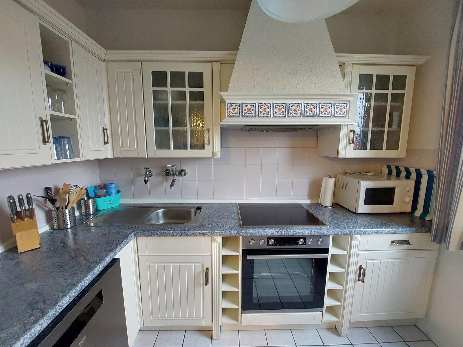 Küche / Küchenzeile