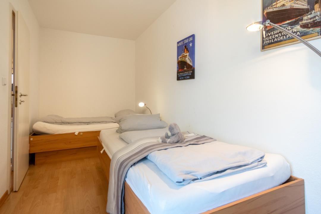 zwei Einzelbetten ...