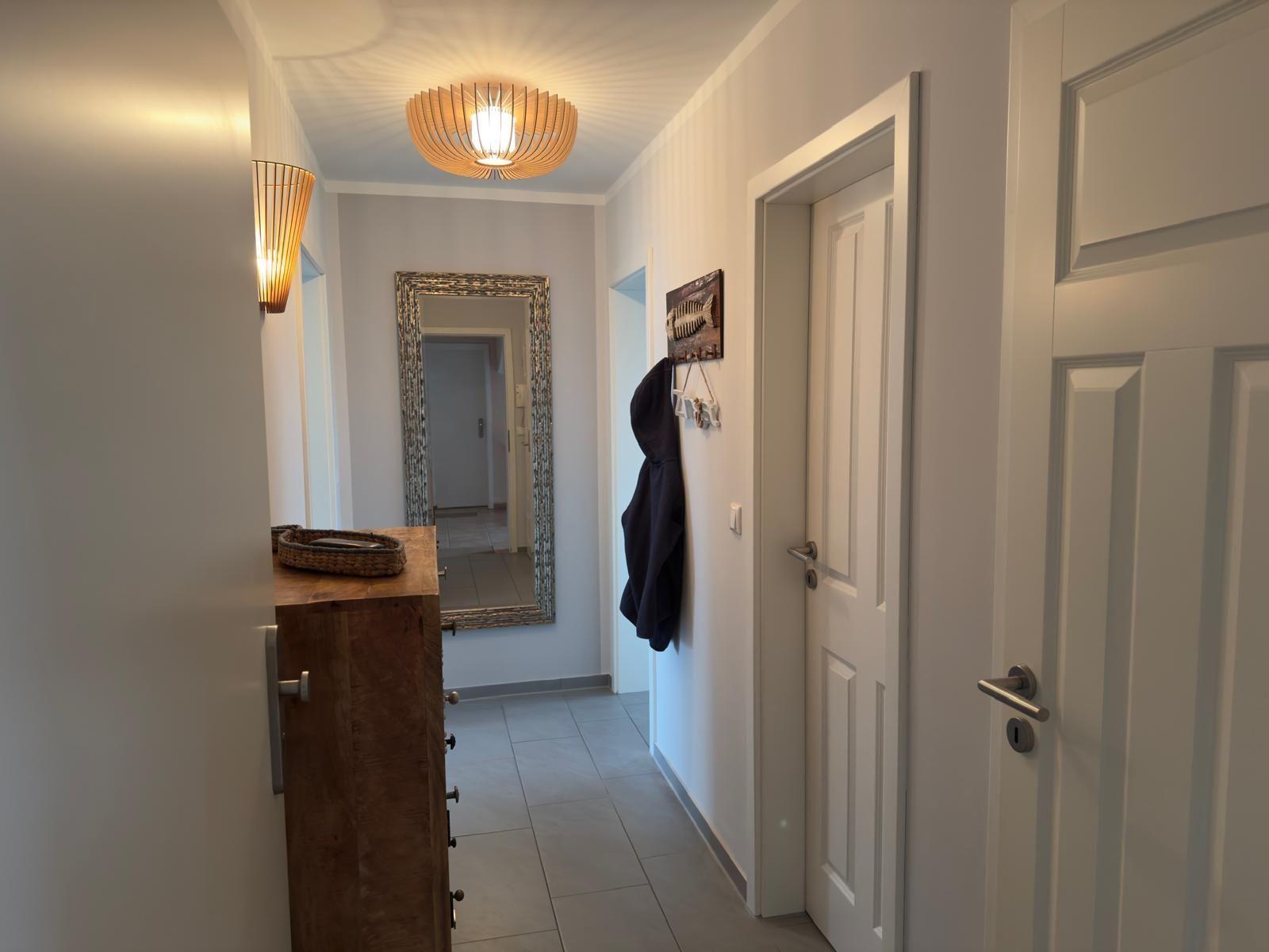 Eingangsbereich mit Garderobe