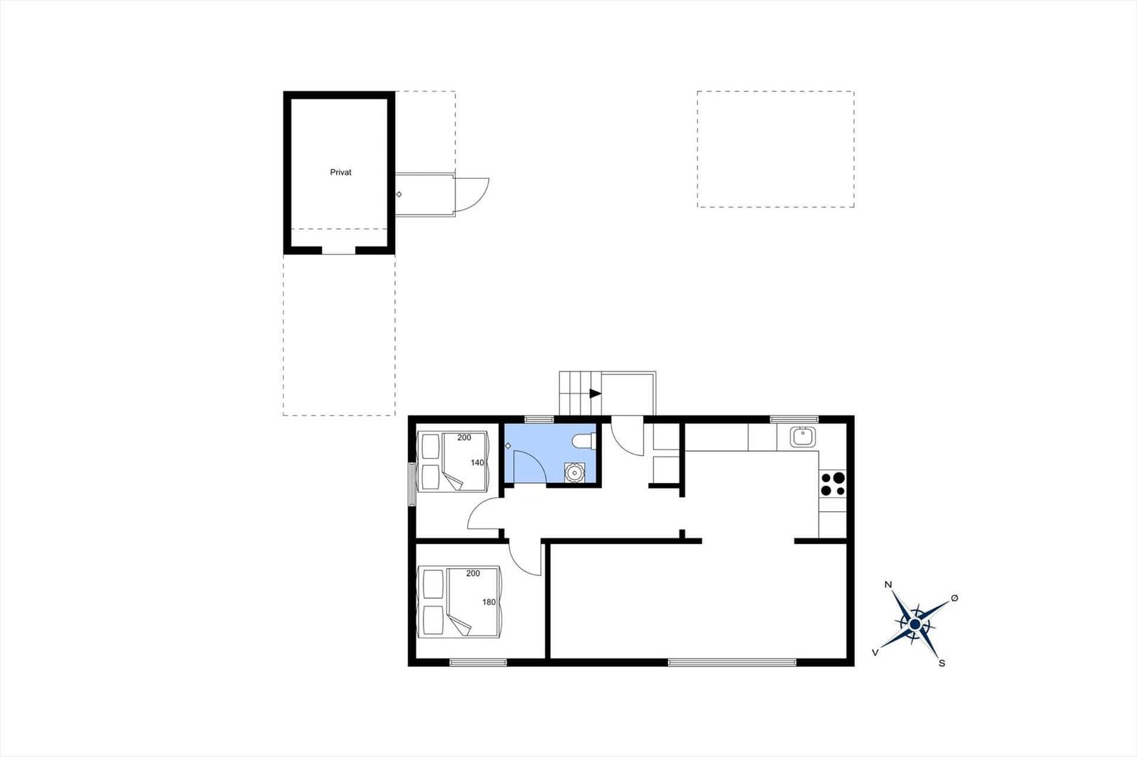 Dieses Haus hat zwei Schlafzimmer, eine Küche und ein Badezimmer.