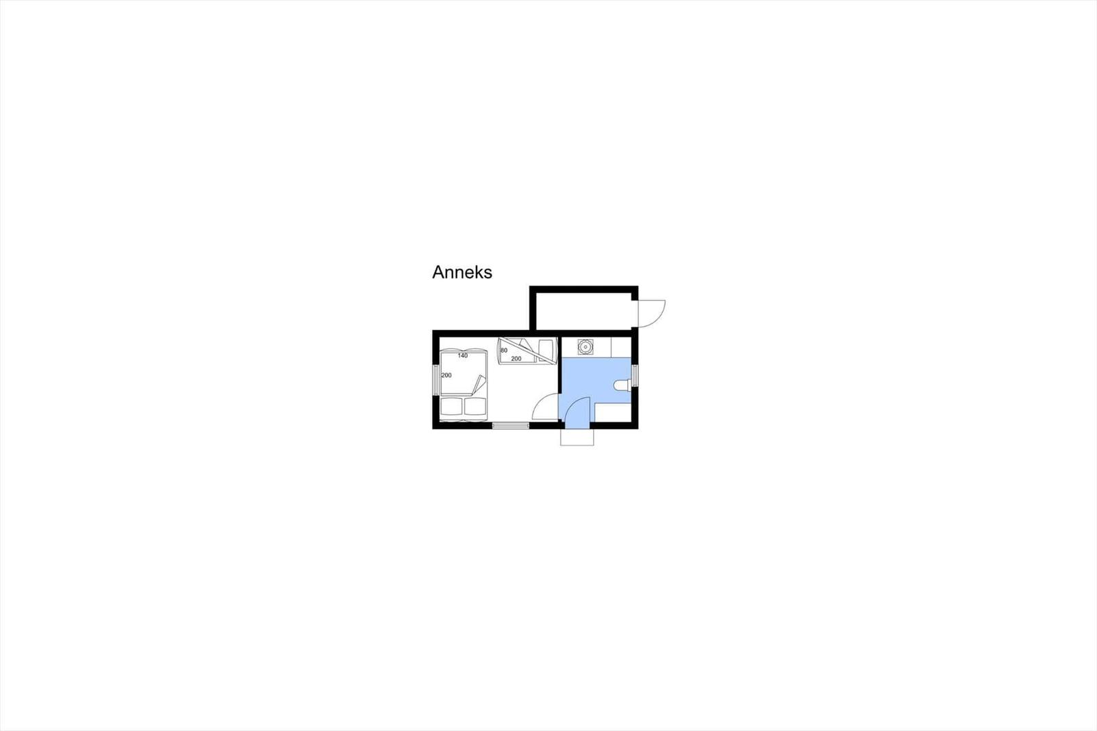 Annek mit Schlafzimmer, Küche und Bad. Raumübersicht mit Maßen.
