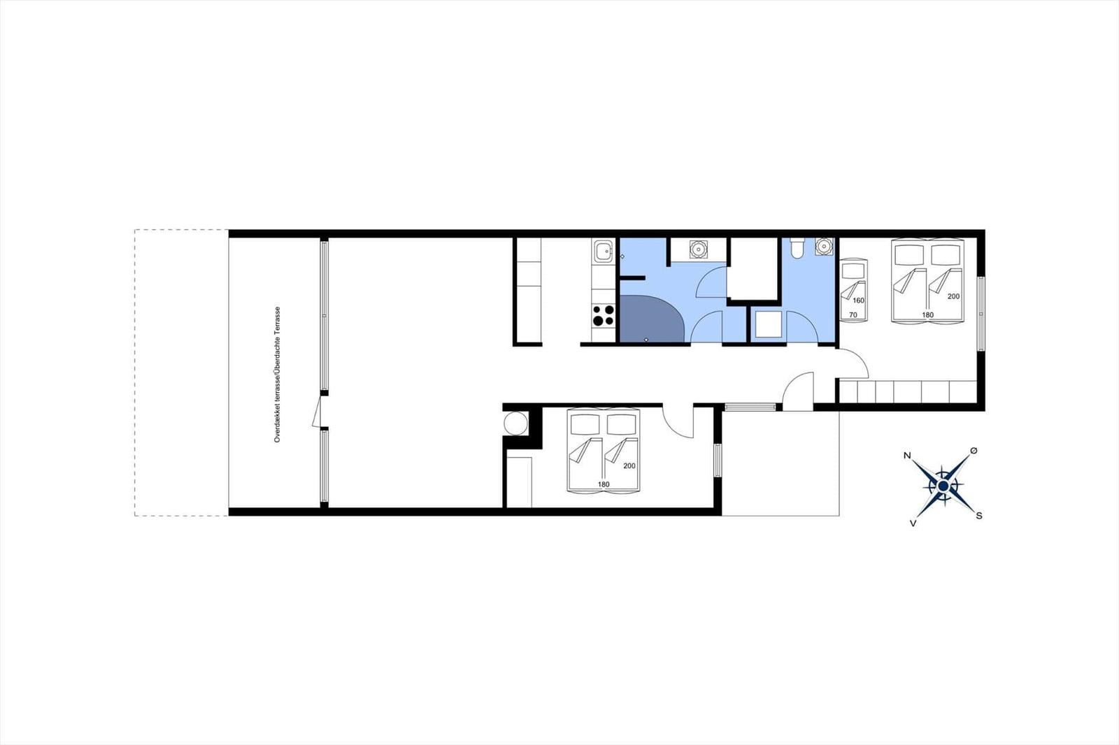 The apartment has two bedrooms, a kitchen, and a covered terrace.