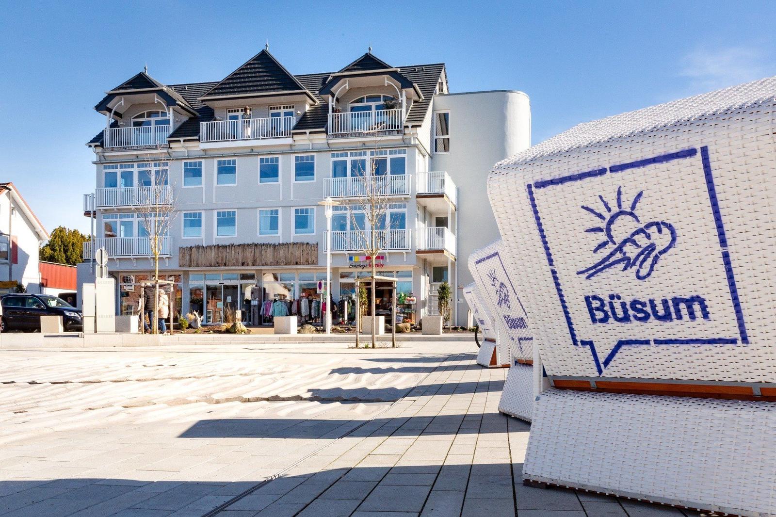 Ferienhaus in Büsum mit Balkon und Strandkorb