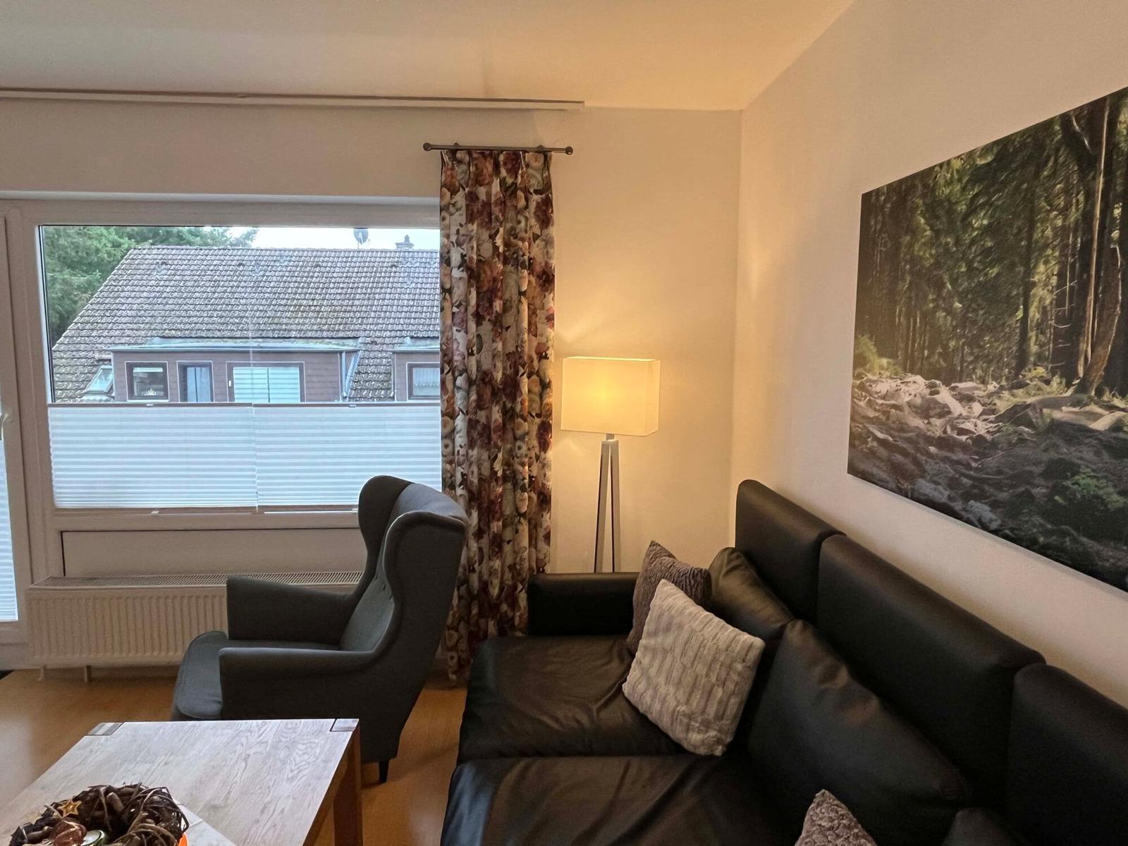 Wohn-/Schlafbereich mit offener Küche