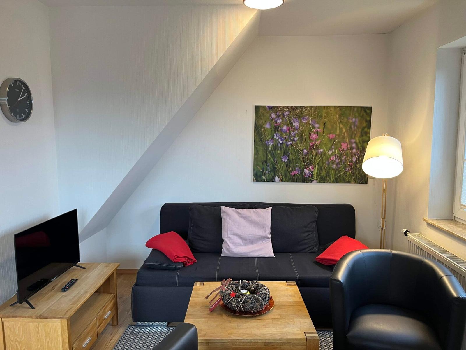 Wohn-/Schlafbereich mit offener Küche