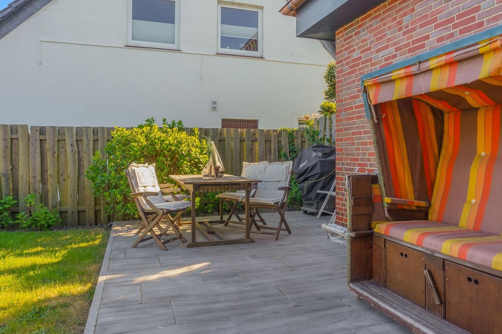 Freisitz mit Grill und Strandkorb (noch alt/ neu ab 05/2026)