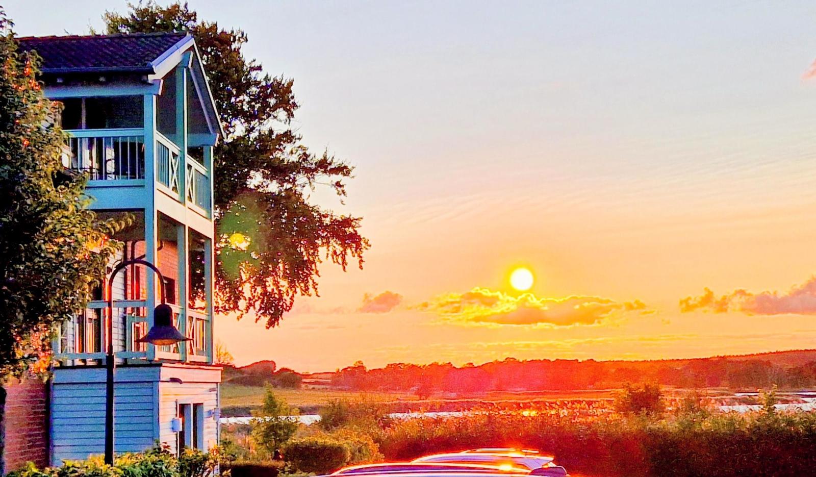 Zeesenhaus -Sonnenuntergang