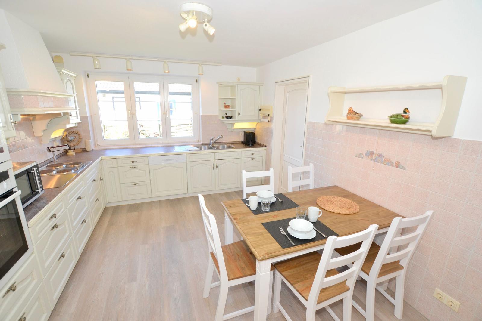 Küche / Küchenzeile