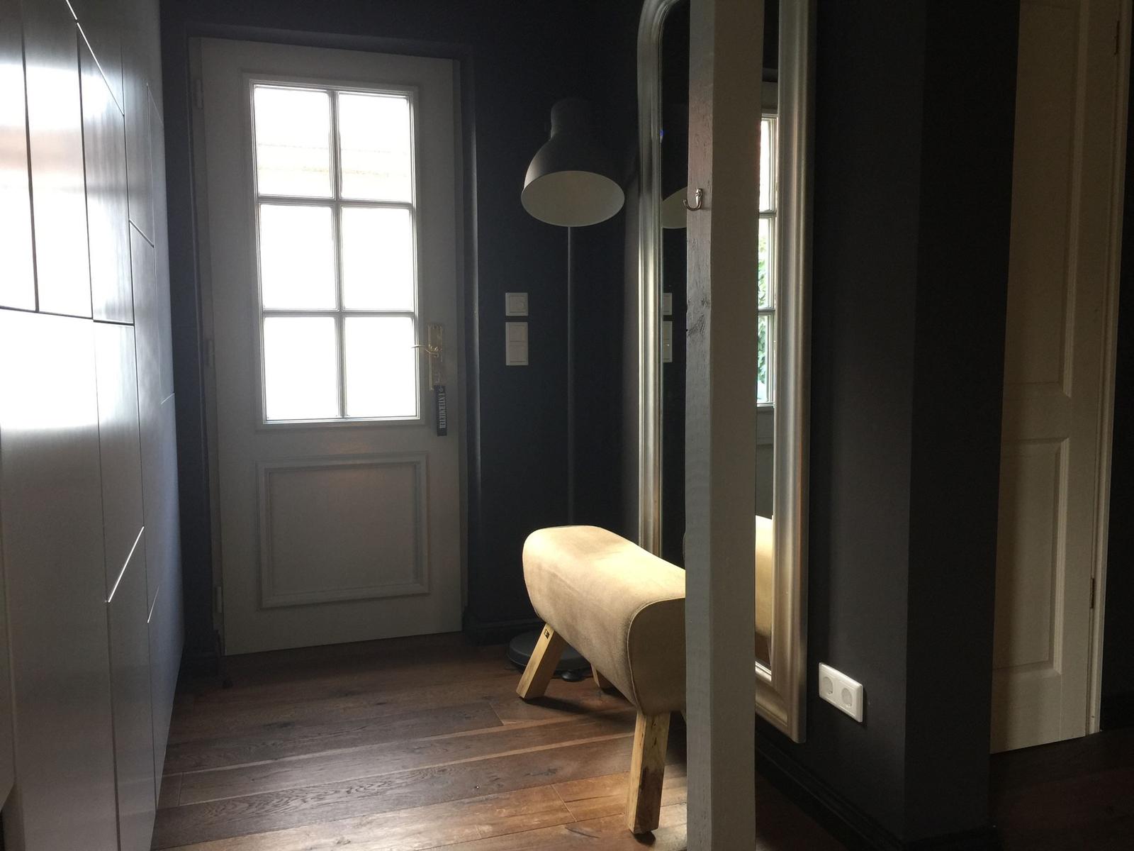 Eingangsbereich mit Garderobe...