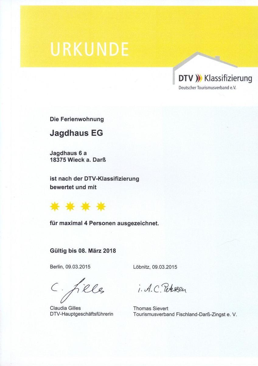 Ferienwohnung Jagdhaus EG mit 4-Sterne-Bewertung für bis zu 4 Personen.