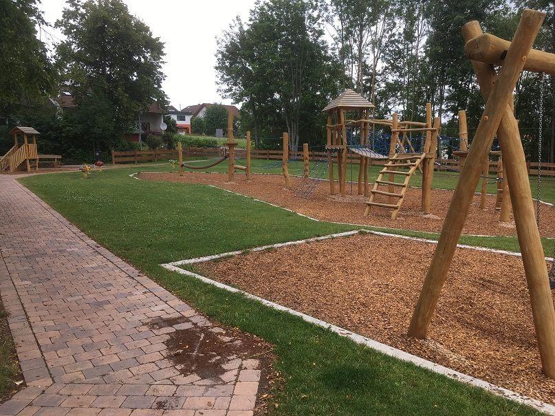 Spielplatz in 300m Entfernung