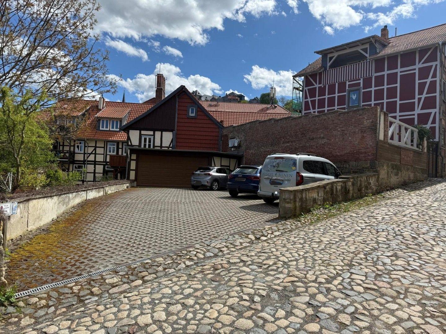 Parkplätze direkt an der Ferienwohnung an der alten Stadtmauer in Blankenburg Harz