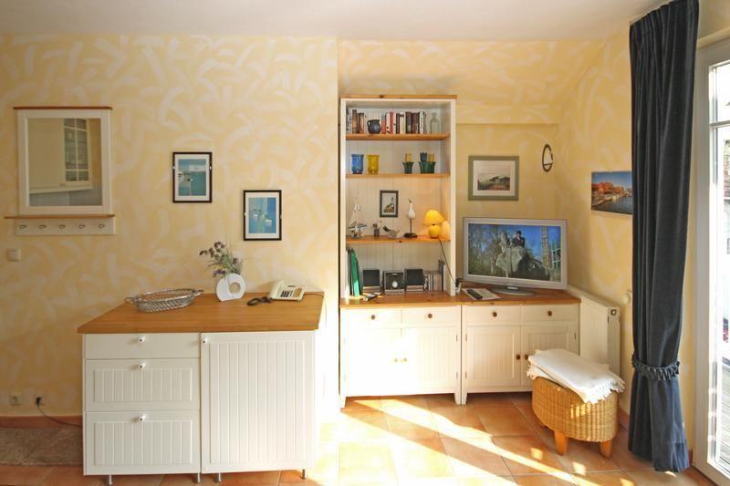 Nach einem langen Spaziergang die Beine hochlegen und die Lieblingssendung schauen