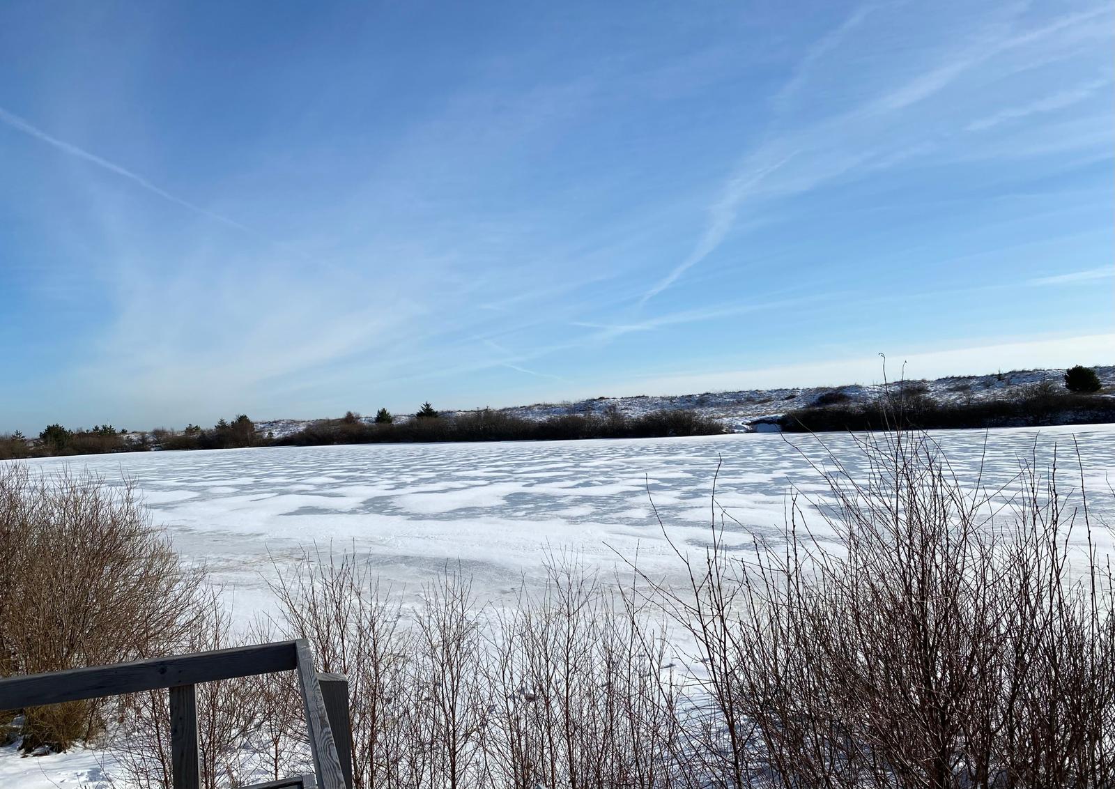 Der zugefrorene Wriakhörn-See